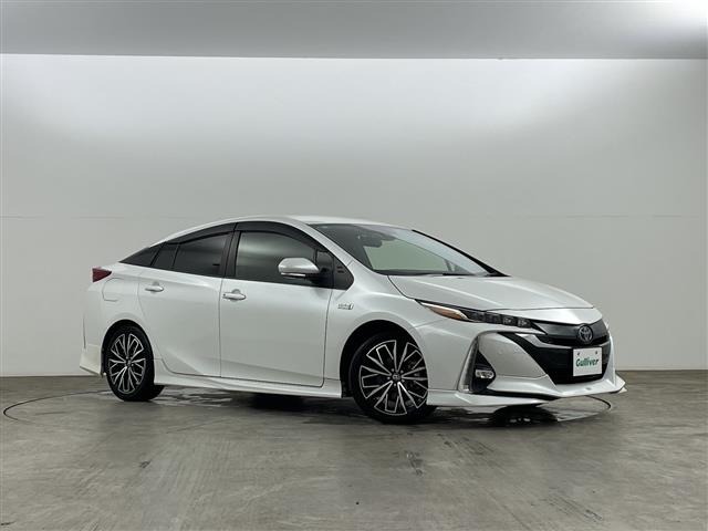 Toyota PRIUS PHV 2021 8198492-0
