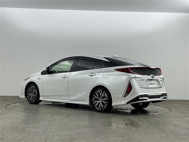 Toyota PRIUS PHV 2021 8198492-13