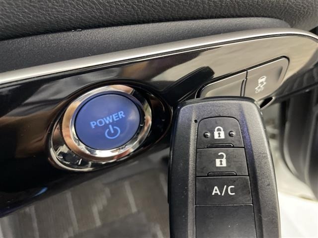 Toyota PRIUS PHV 2021 8198492-19