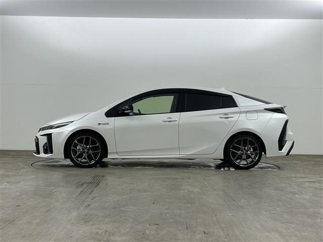 Toyota PRIUS PHV 2021 8198517-6