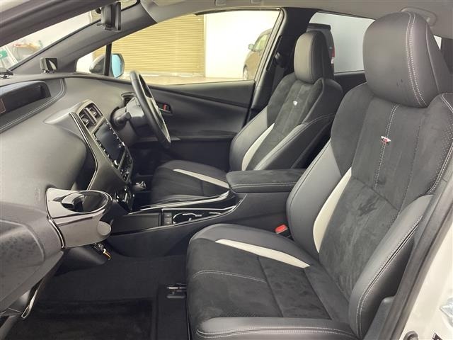 Toyota PRIUS PHV 2021 8198517-7