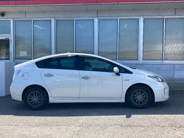Toyota PRIUS PHV 2012 8198553-3