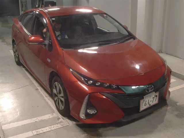 Toyota PRIUS PHV 2018 8198647-0