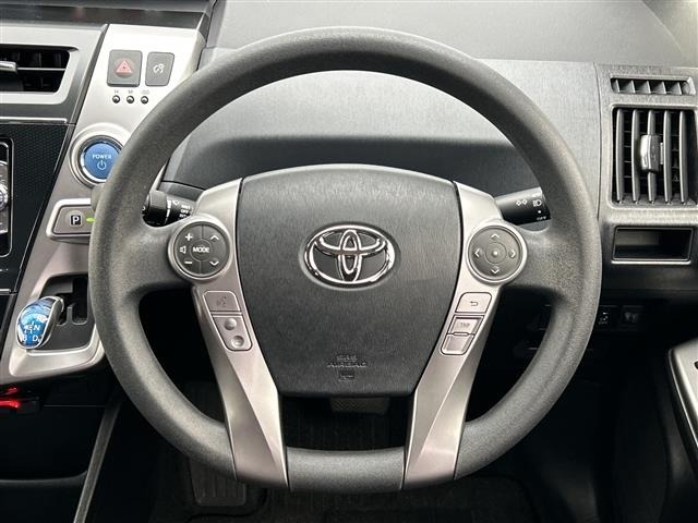 Toyota PRIUS 2017 8202001-1