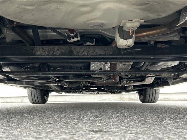 Toyota PRIUS 2017 8202001-14