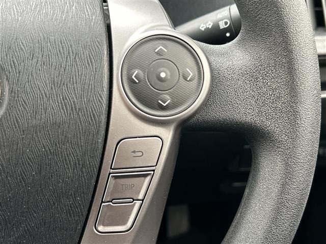 Toyota PRIUS 2017 8202001-7