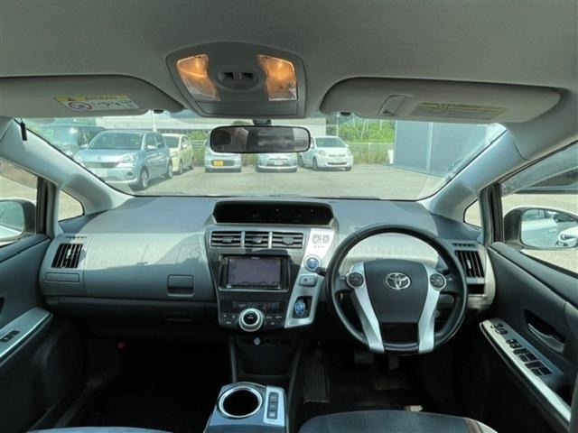 Toyota PRIUS 2013 8202303-2