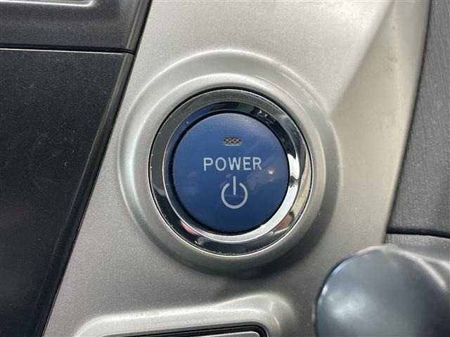 Toyota PRIUS 2013 8202304-1