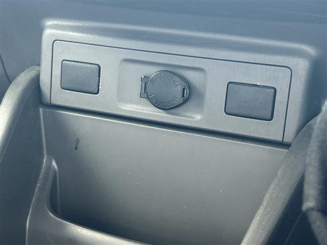Toyota PRIUS 2013 8202315-3