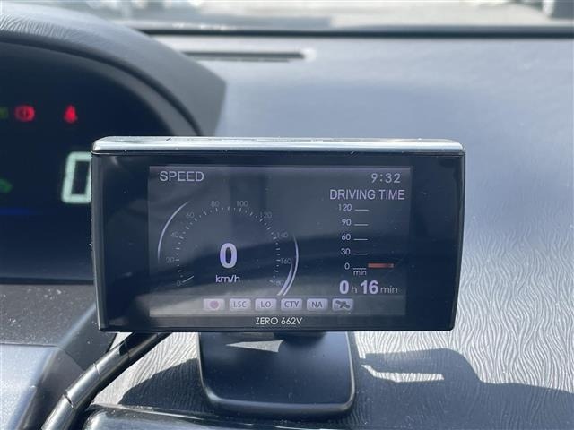 Toyota PRIUS 2013 8202318-16