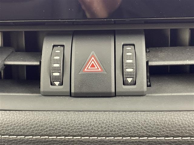 Toyota RAV4 2021 8200990-10