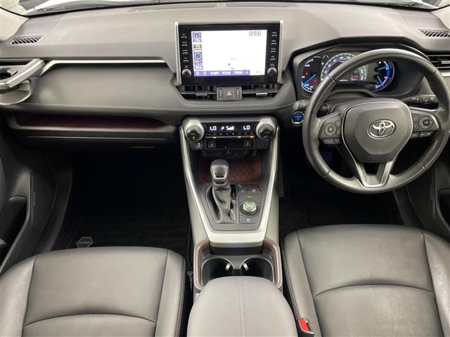 Toyota RAV4 2021 8200990-14