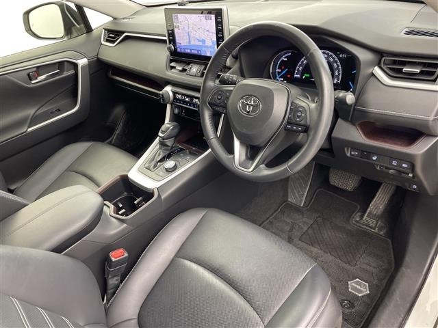 Toyota RAV4 2022 8201018-2