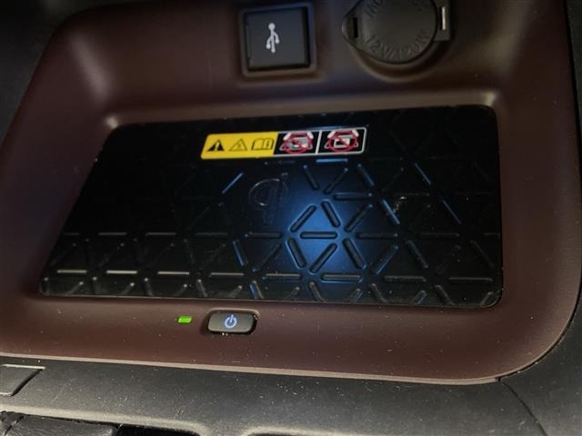 Toyota RAV4 2022 8201018-22