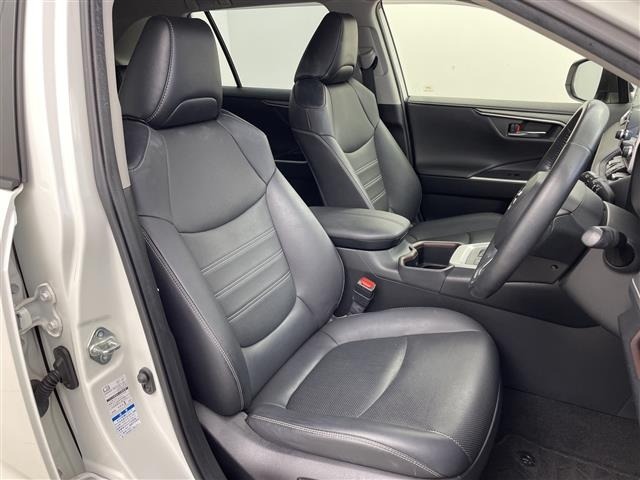 Toyota RAV4 2022 8201018-4