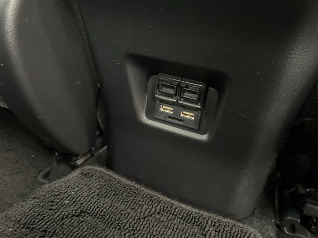 Toyota RAV4 2021 8201031-11