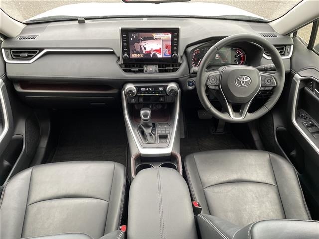 Toyota RAV4 2021 8201031-18