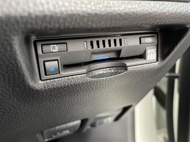 Toyota RAV4 2021 8201031-8