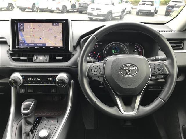 Toyota RAV4 2020 8201047-10