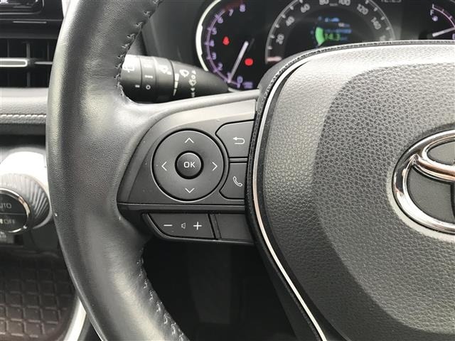 Toyota RAV4 2020 8201047-11