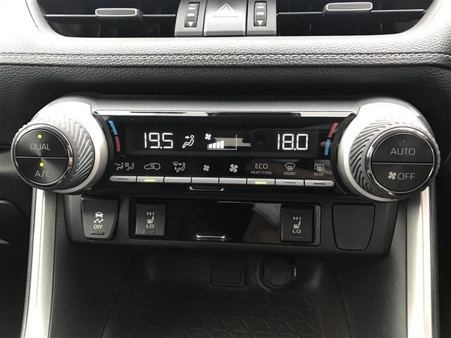 Toyota RAV4 2020 8201047-18