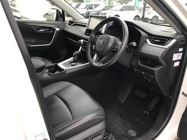 Toyota RAV4 2020 8201047-20