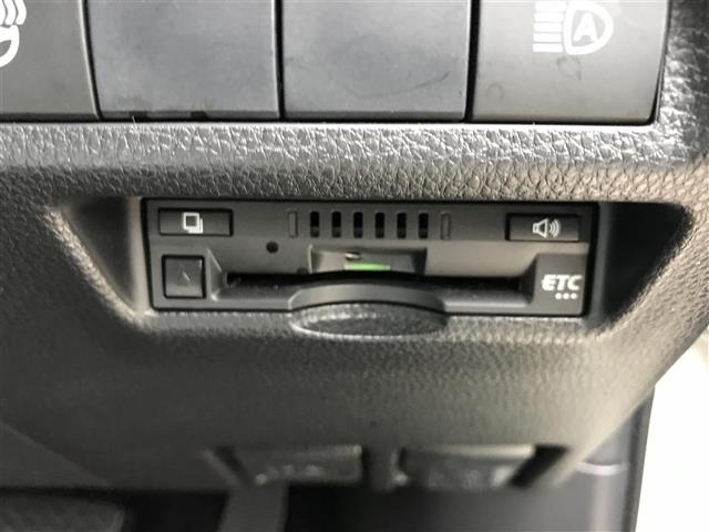 Toyota RAV4 2020 8201047-5