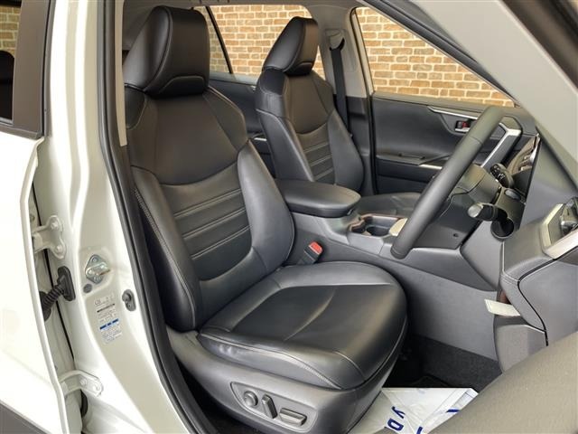 Toyota RAV4 2020 8201106-11