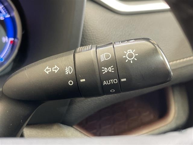 Toyota RAV4 2020 8201106-18