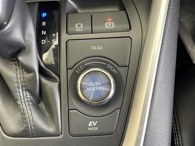 Toyota RAV4 2020 8201106-5