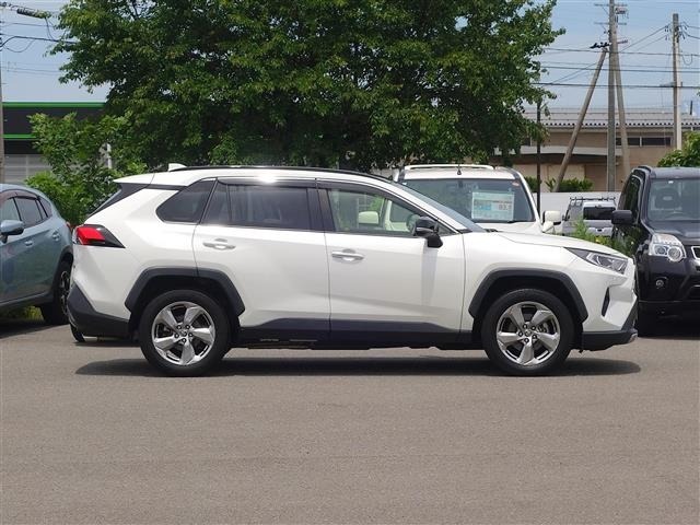 Toyota RAV4 2021 8201107-20