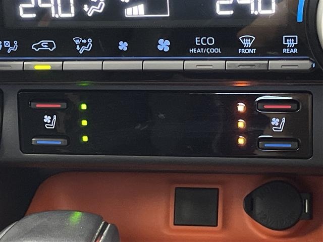 Toyota RAV4 2019 8201120-6