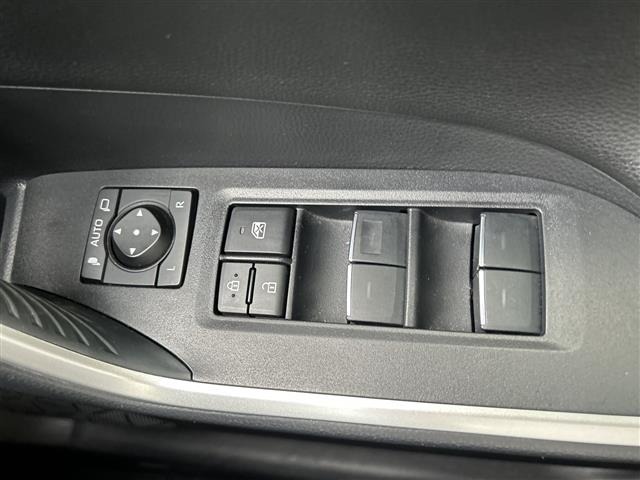 Toyota RAV4 2022 8201151-7