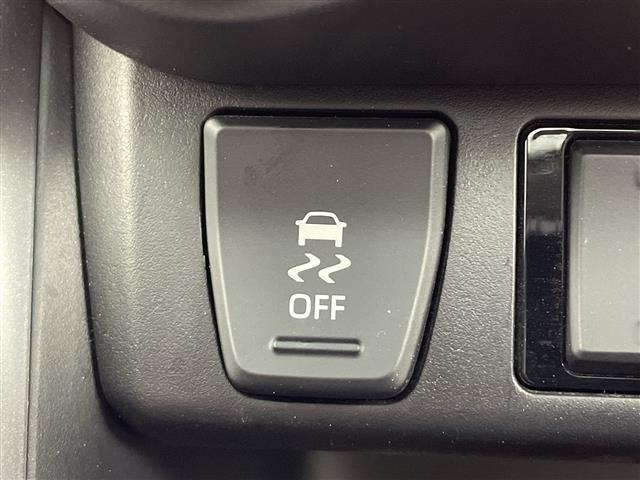 Toyota RAV4 2021 8201159-20