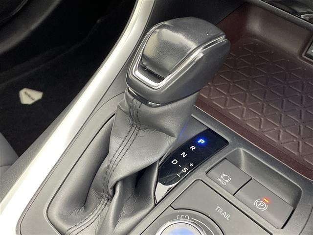 Toyota RAV4 2021 8201159-3