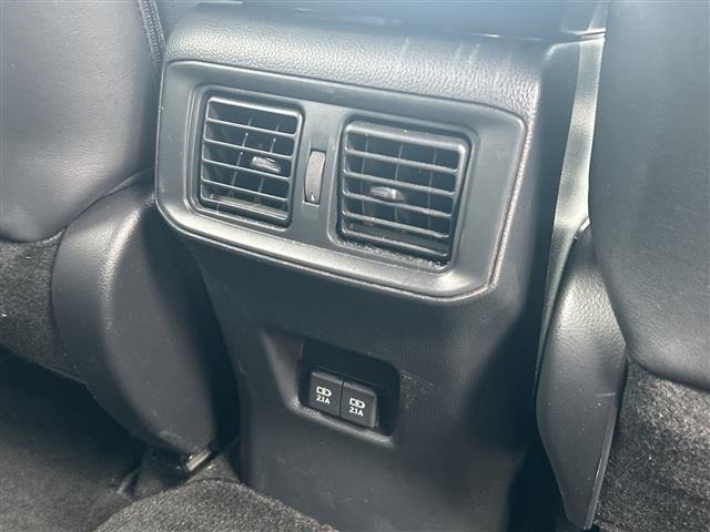 Toyota RAV4 2020 8201180-12