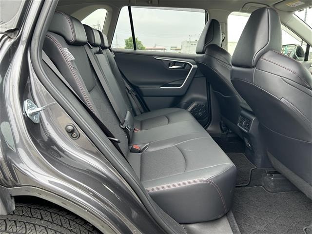 Toyota RAV4 2021 8201184-2