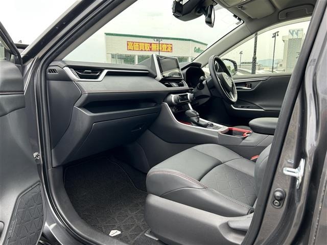 Toyota RAV4 2021 8201184-6