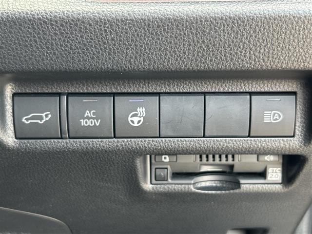Toyota RAV4 2019 8201187-1