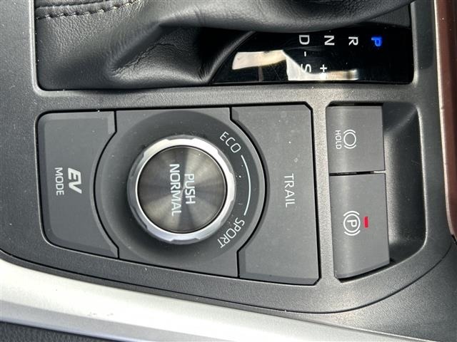 Toyota RAV4 2019 8201187-11