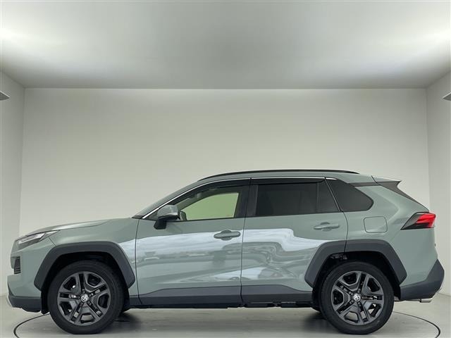 Toyota RAV4 2022 8201213-14