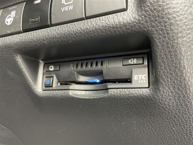 Toyota RAV4 2022 8201213-5