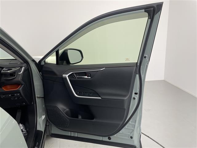 Toyota RAV4 2022 8201213-6