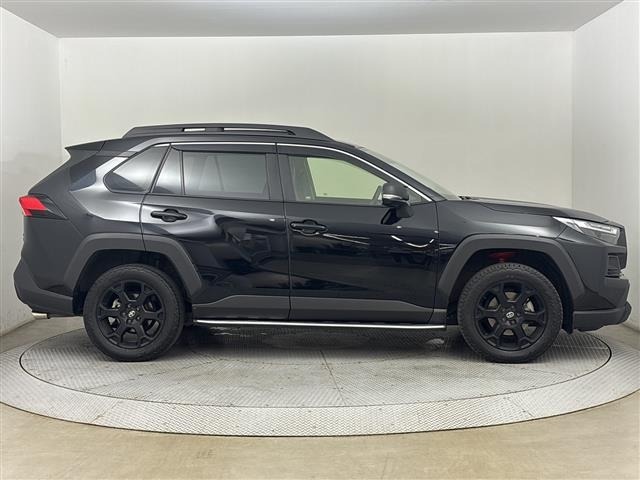 Toyota RAV4 2023 8201230-21