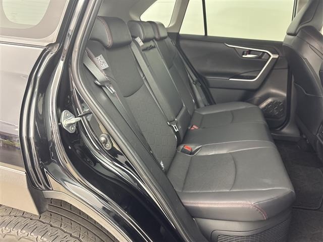 Toyota RAV4 2023 8201230-5