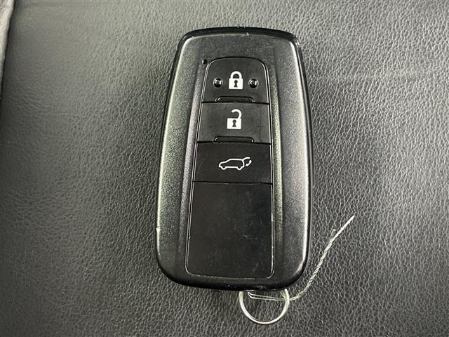 Toyota RAV4 2020 8201239-11