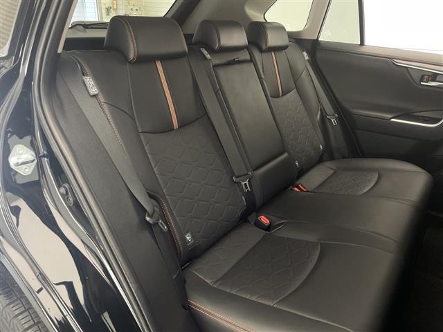 Toyota RAV4 2021 8201246-4