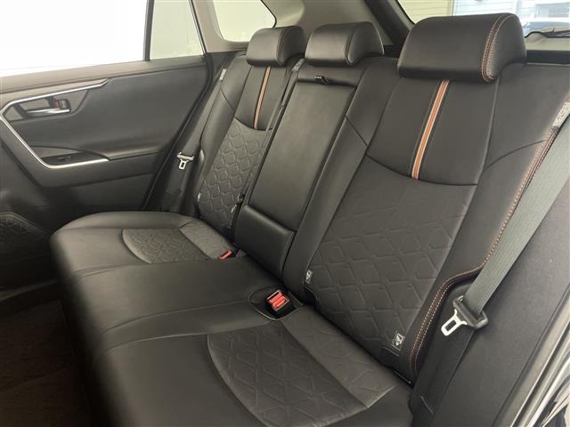 Toyota RAV4 2021 8201246-6