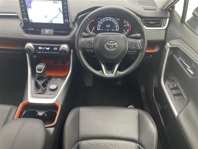 Toyota RAV4 2021 8201246-8