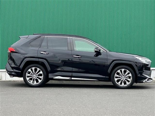 Toyota RAV4 2022 8201247-2